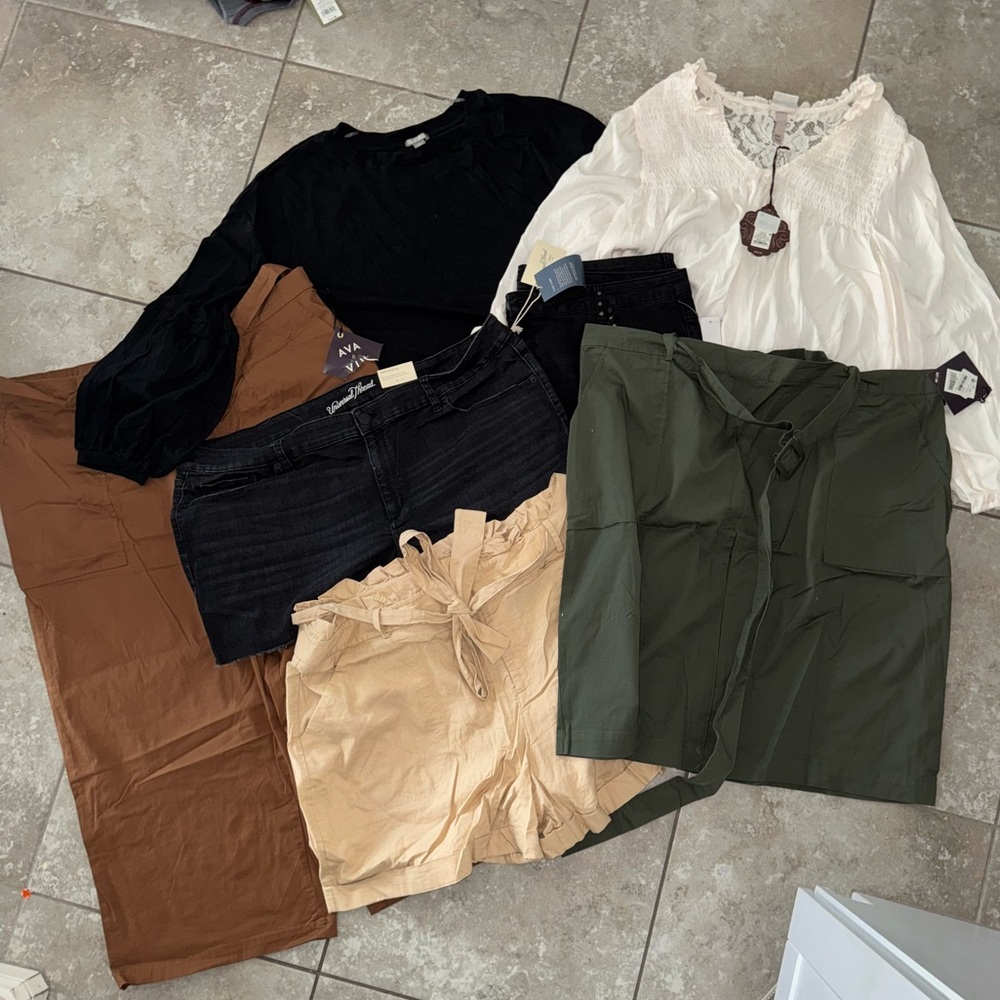 2X Women’s Clothes Bundle